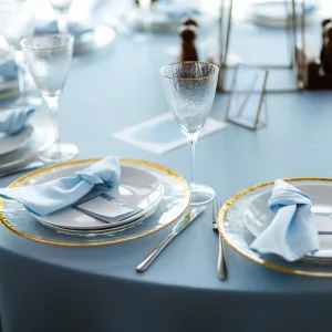 Banquet hall for funerals with decorative elements