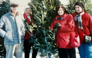 27 Picking Out A Xmas Tree 27 Picking Out A Xmas Tree