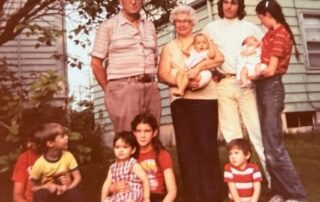 30 Mom And Dad With All Of The Kids 30 Mom And Dad With All Of The Kids